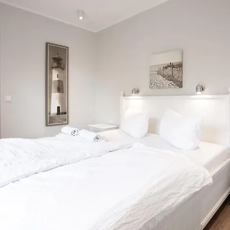 Haus Delft St Pardan Йюст